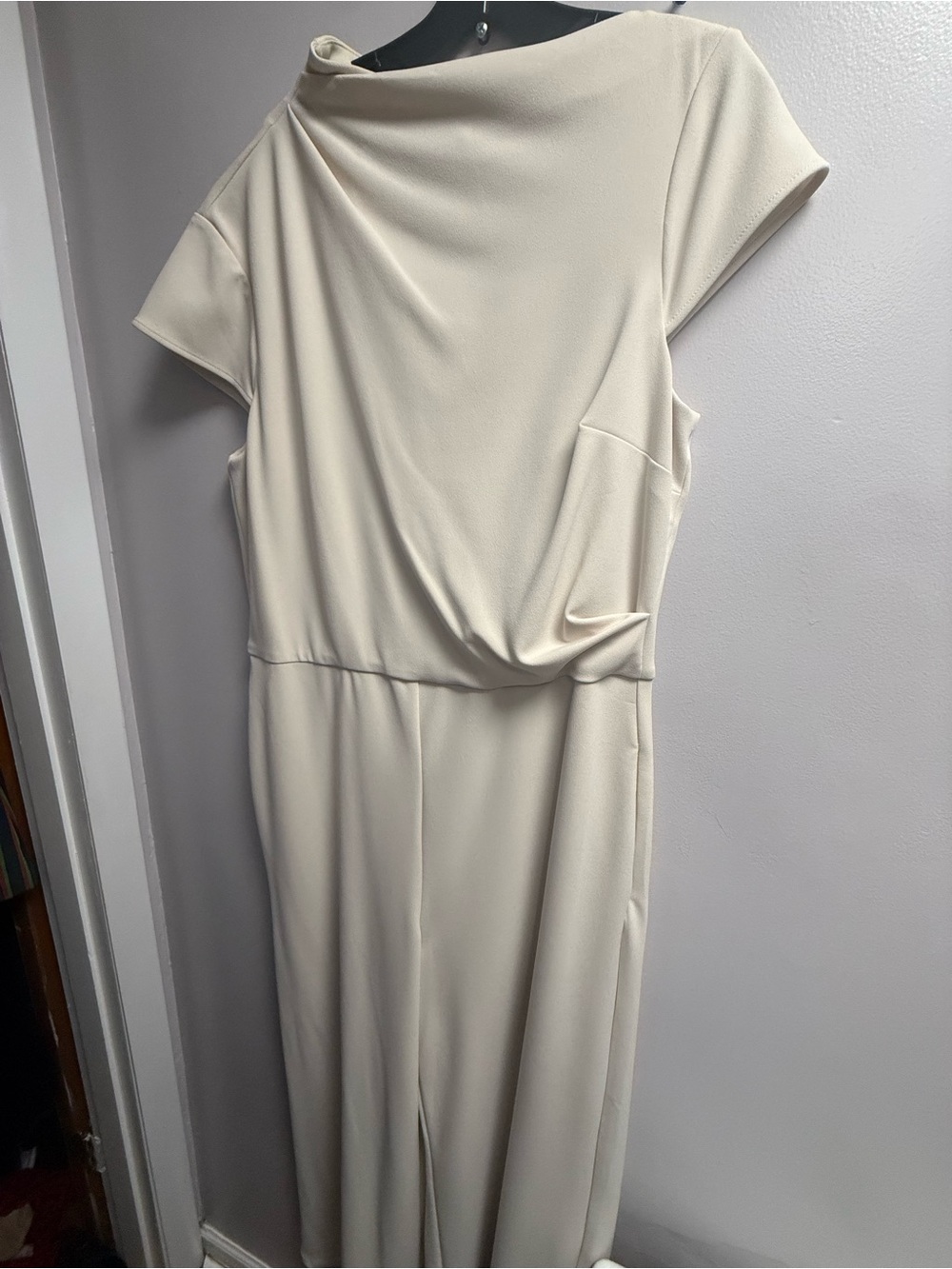 Like New (Never Worn) Maggy London Wide-Leg Cream Pant Suit/Draped Bodice Sz 16